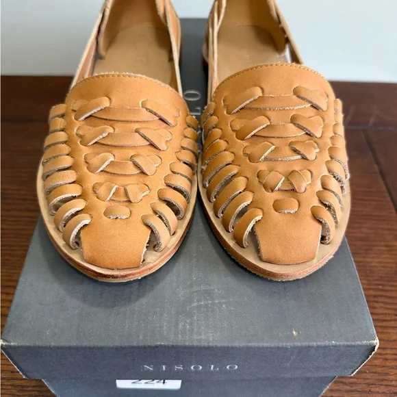 NISOLO Huarache Sandal in Almond 8 NEW - Picture 4 of 6